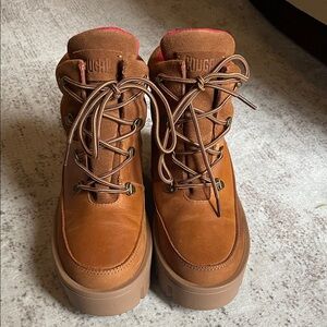 Cougar Tan Lace-Up Boots